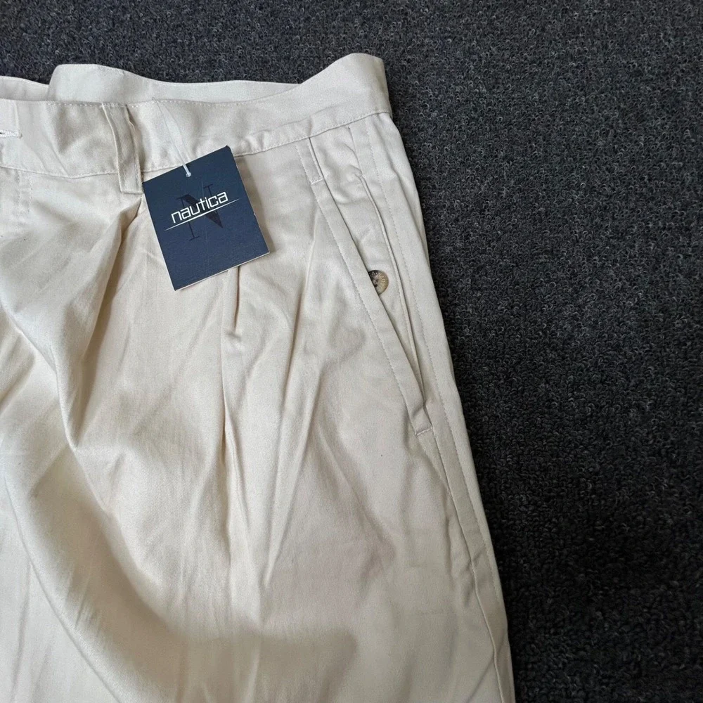 VTG Nautica Pants Men Beige Sand Bar Pleated Chino Cuffed 90s 42‎ x 32 NWT